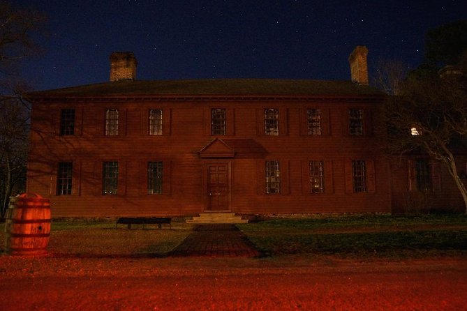 Colonial Ghosts: Ghostly Whispers of Williamsburg Ghost Tour - What the $21.99 price gets you