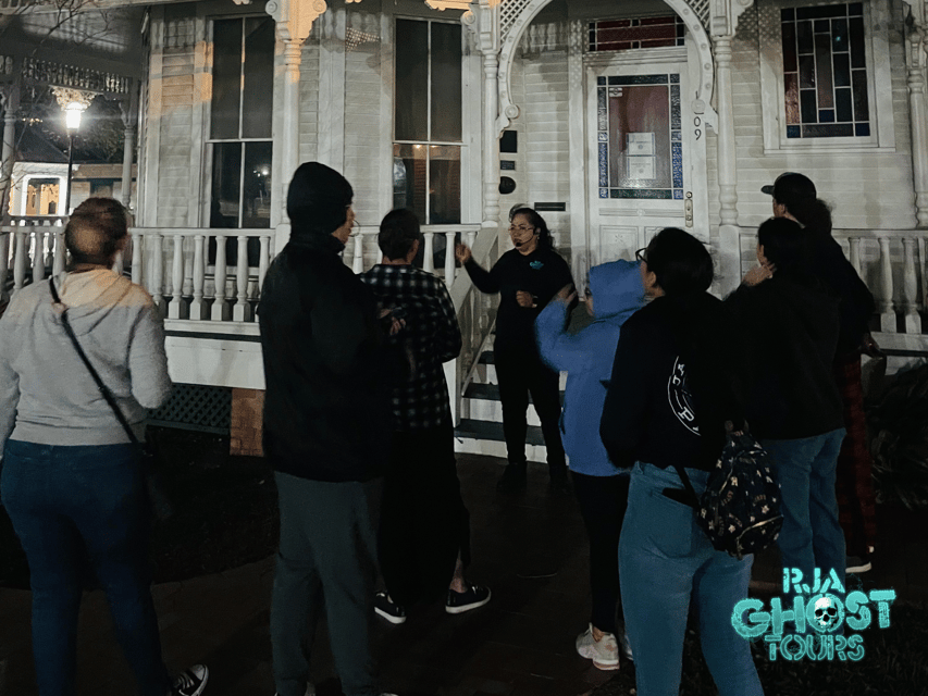 Corpus Christi: Guided Ghost Tour - Learning how hauntings and manifestations are described