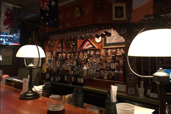 Creepy Crawl Night-Time Haunted Pub Walking Tour of Savannah's Historic District - Colonial Park Cemetery and the Button Gwinnett story