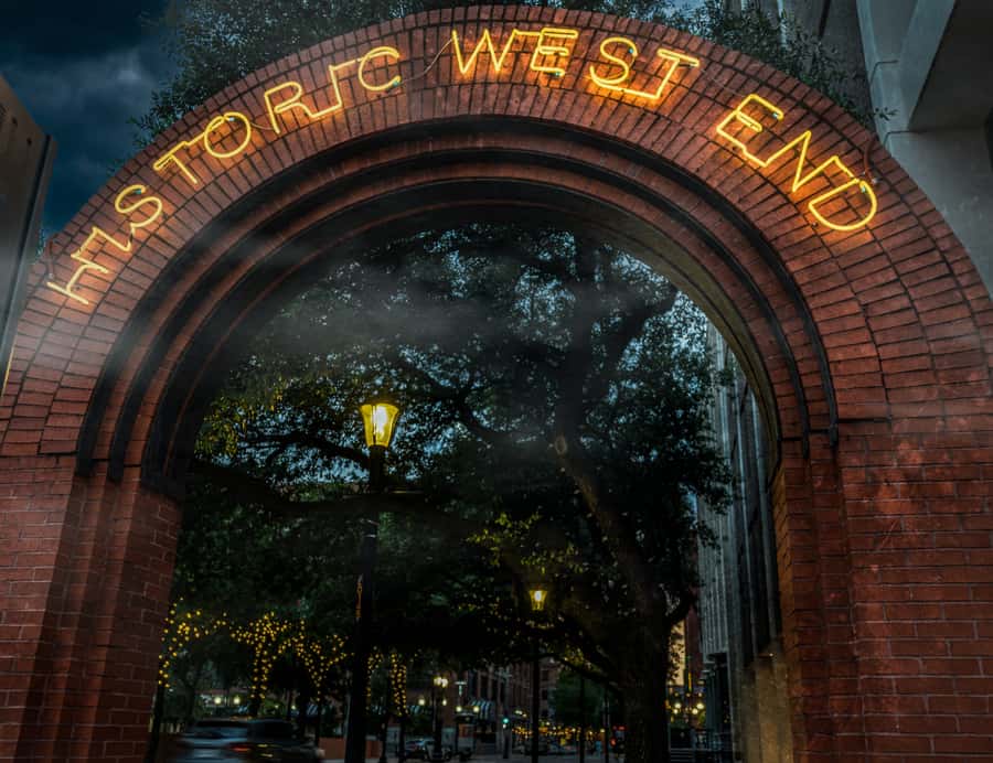 Dallas: Historic West End Ghost Walking Tour - Old Red, the courthouse, and the city’s darker corners