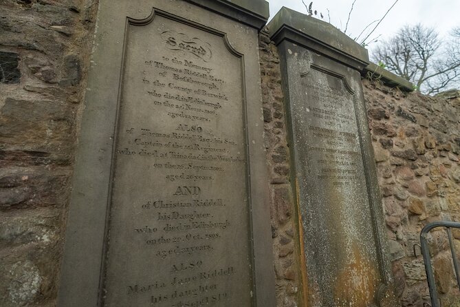Dark History and Ghost Tour of Edinburgh - Greyfriars Kirkyard brings the darkest material