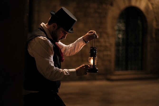 Dark History and Legends Night Walk of Gothic Quarter - Key points to know before you go