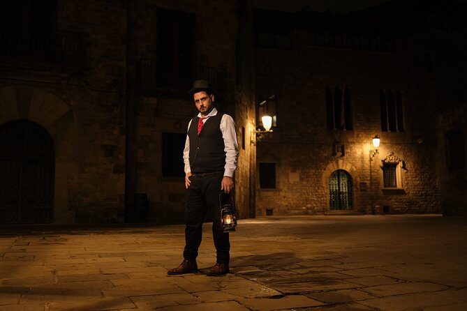 Dark History and Legends Night Walk of Gothic Quarter - Barcelona Cathedral and its legends