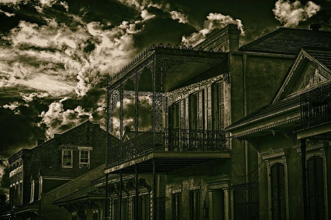 Dark History Tour In New Orleans - St. Louis Cathedral and the history beneath the façade