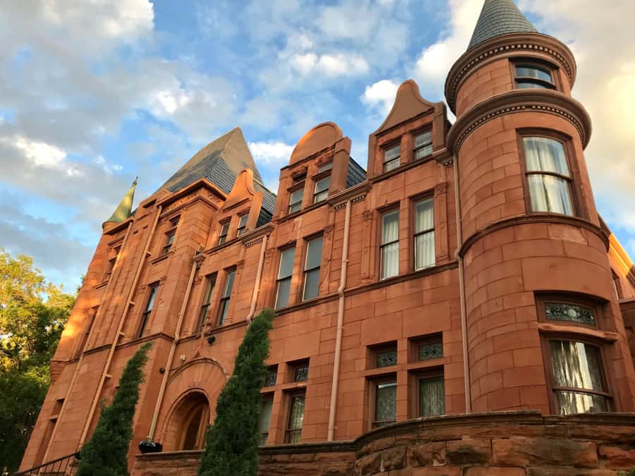 Denver: Twilight Ghost Walking Tour - Denver’s old homes after dark