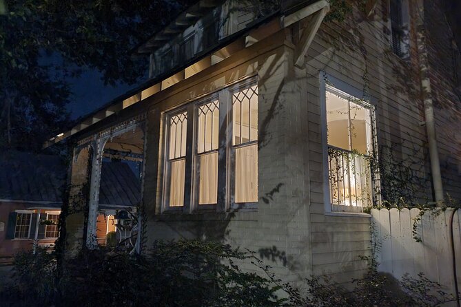 Doctor Buzzard's Goodtime Ghost Tour - Kehoe House and Davenport House Museum