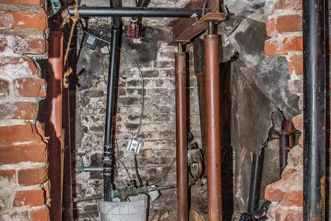 Downtown Denver Haunted Walking Tour (Family Friendly) - Celtic on Market and the basement stories