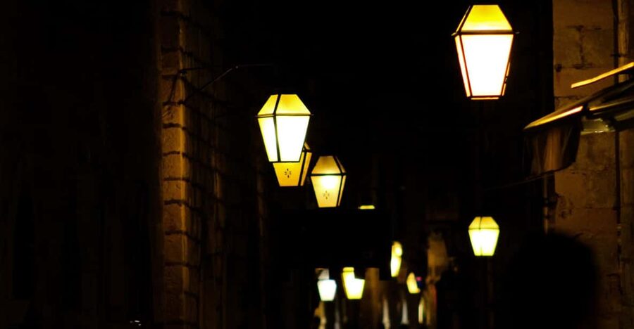 Dubrovnik: Dark tales of the Old Town - Starting beneath Onofrio’s Fountain