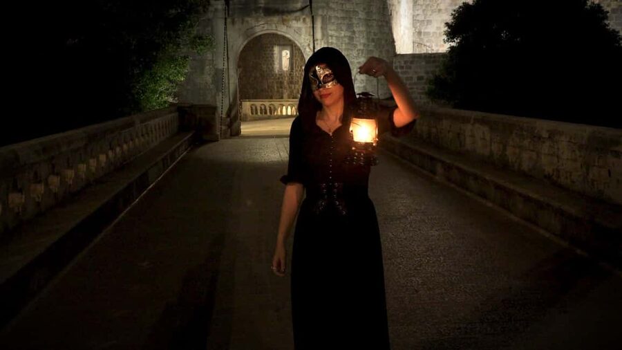 Dubrovnik: Dark tales of the Old Town - Climbing into the upper streets