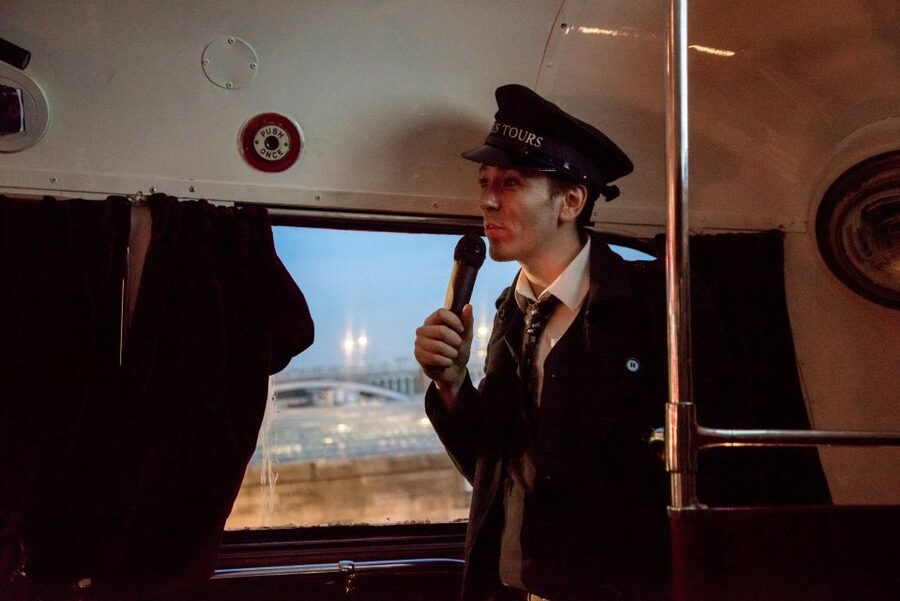 Edinburgh: Comedy Horror Ghost Bus Tour - Why this bus tour works in Edinburgh