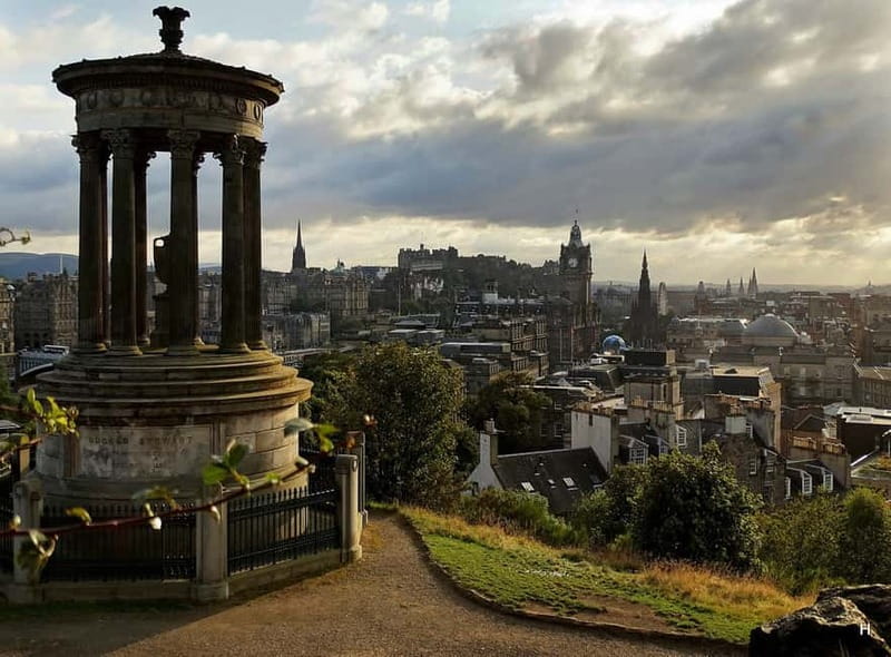 Edinburgh: Dark History Royal Mile Walking Tour - Is two hours enough, and is $20 good value?