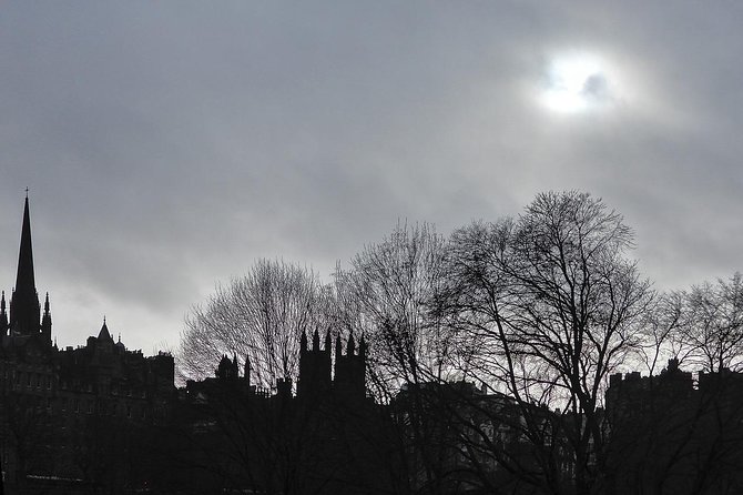 Edinburgh - Dark History - Mercat Cross, executions, and a grim machine