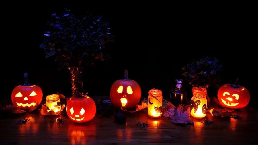 Edinburgh: Dark Secrets of the Old Town Halloween Tour - What You Get for $24