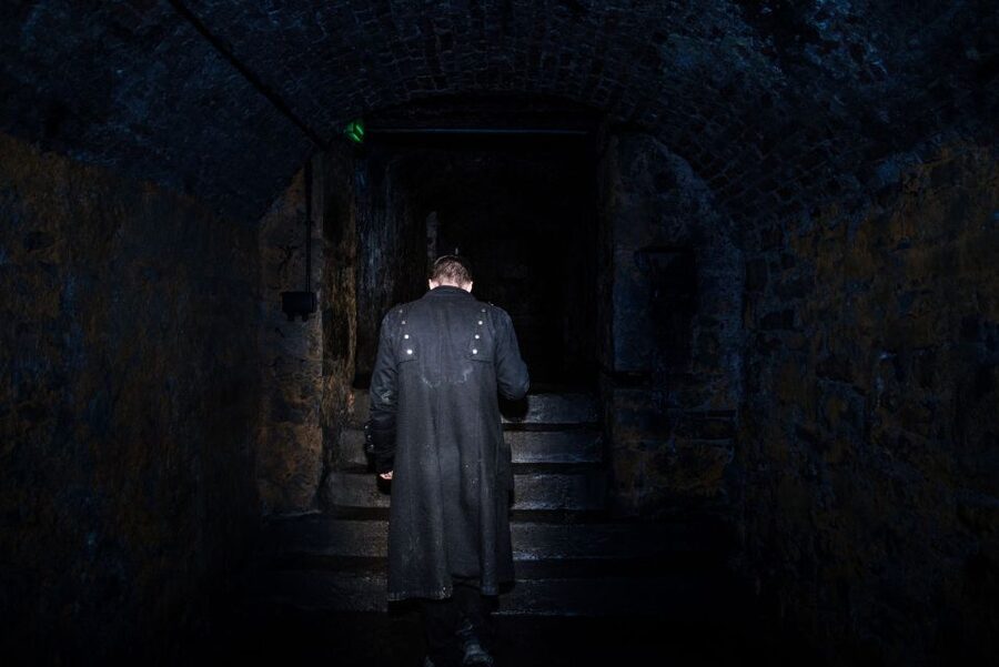 Edinburgh: Extreme Paranormal Underground Ghost Tour - Why the Underground Vaults give this tour its edge