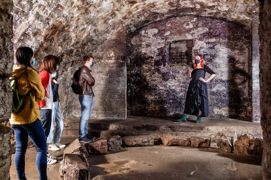 Edinburgh: Haunted Underground Vaults and Graveyard Tour - FAQ