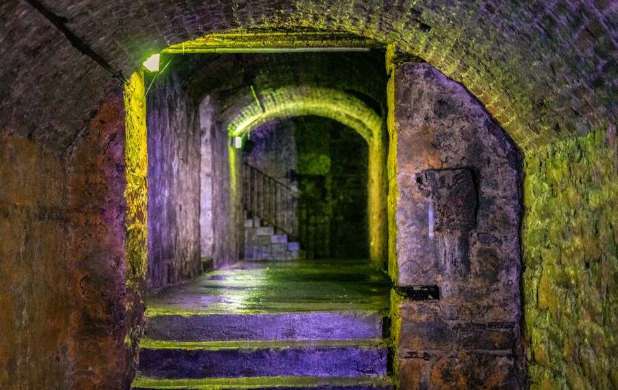 Edinburgh: Haunted Underground Vaults and Graveyard Tour - How Scary Is It?