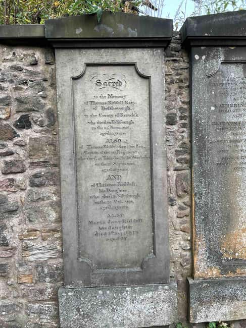 Edinburgh's Dark History Walking Tour - Greyfriars Graveyard and the Covenanters’ Prison