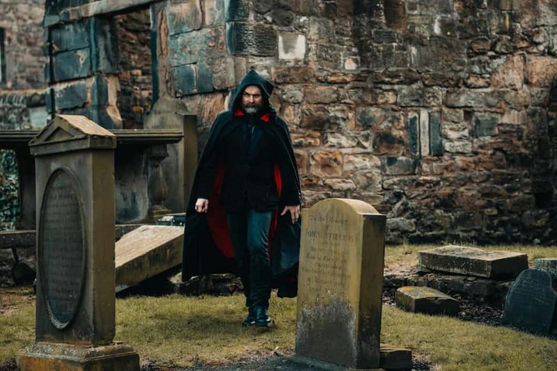 Edinburgh: Underground Vaults and Graveyard Evening Tour - Key points to know before you book