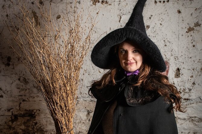 Edinburgh: Witches & Haunted History Walking Tour - Edinburgh Castle and the city’s beginnings