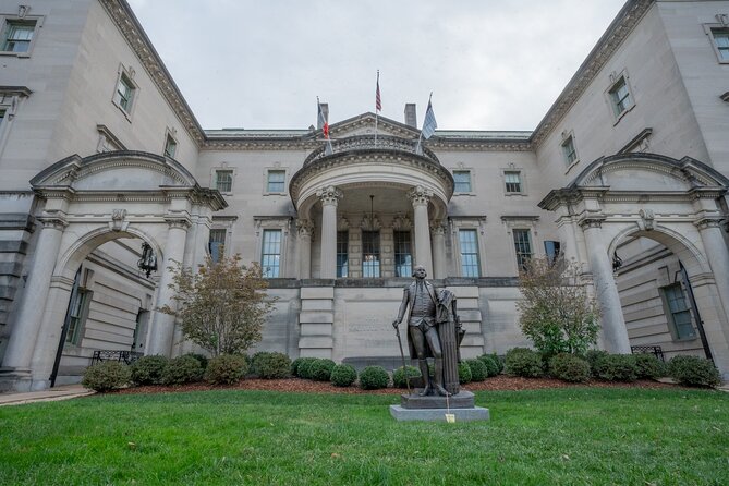 Embassy Row & Dupont Circle: Gilded Age History Small-Group Tour - Dupont Circle and the Three Graces