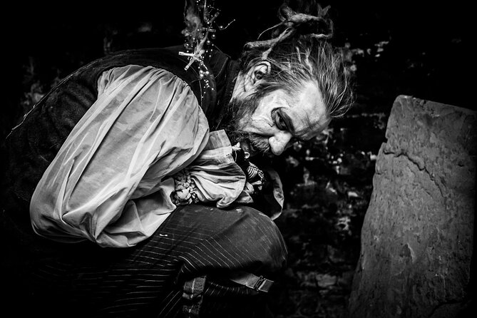 Extreme Paranormal Underground Ghost Tour in Edinburgh - Descending into the South Bridge vaults