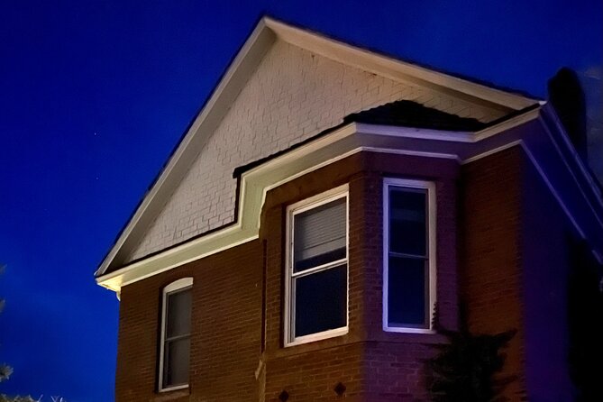 Family-Friendly Ghost Walking Tour in Flagstaff - Theatrikos and the little old lady