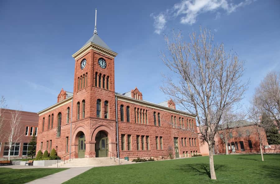 Flagstaff: Family Friendly Haunted Walking Tour - What kind of ghost walk is this?