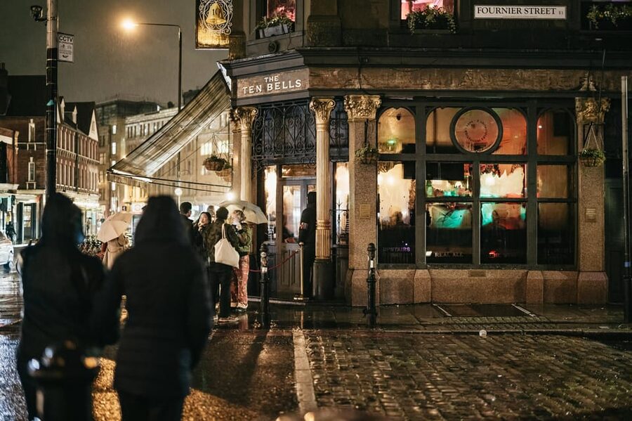 French Language : Original Jack the Ripper Tour - Brick Lane and the changing East End