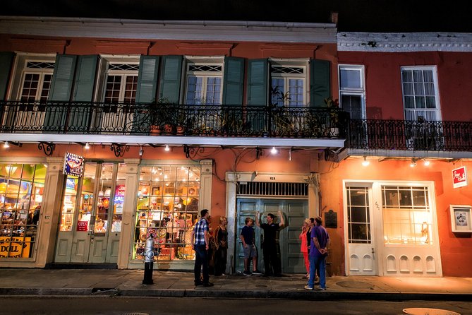French Quarter Ghosts and Spirits Tour with Augmented Reality - What the guides add to the evening