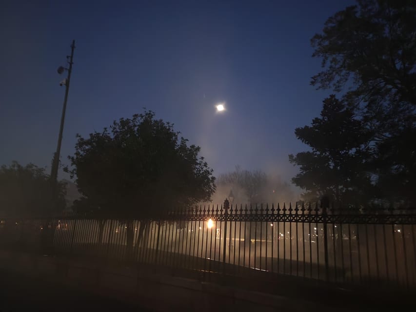 French Quarter: Haunted Hollywood Ghost Tour in New Orleans - Starting at the courthouse steps on Royal Street