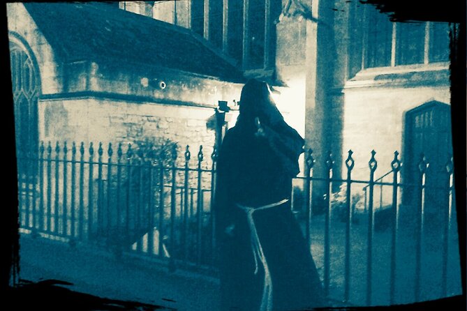 Fully Guided Bath Ghost Tours - Starting beside Bath Abbey