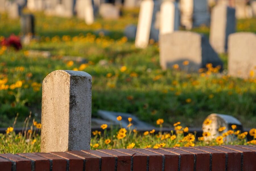 Galveston: Historic Galveston Ghost Tour - Starting near 24th Street and Sealy Avenue