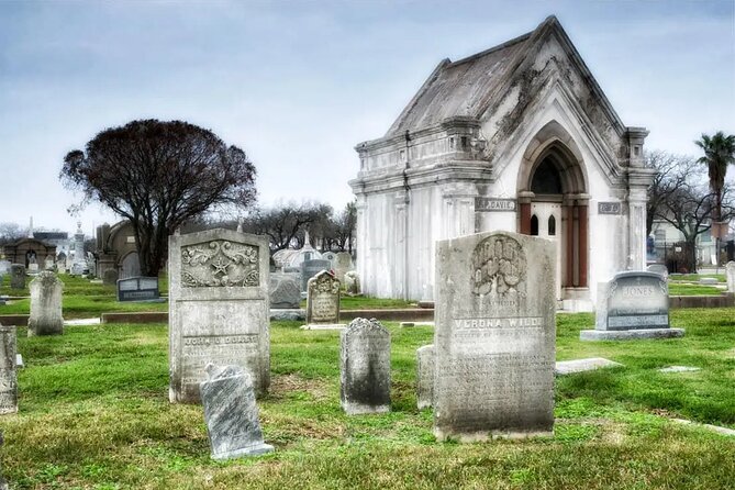 Galveston's Haunted Cemetery Walking Tour - What this Galveston ghost walk is really about