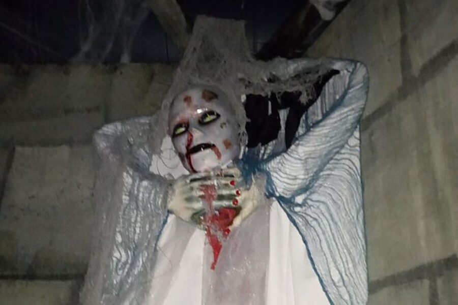 Galveston's Haunted Mayfield Manor - What happens across the 12 rooms
