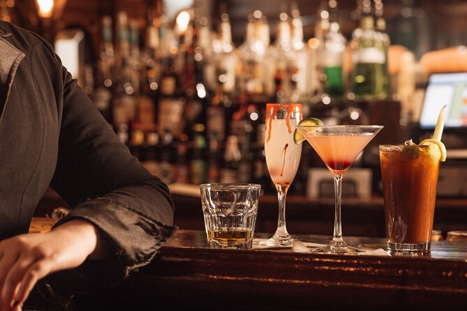 Ghost Bus Pub Crawl - Southtown House of Spirits and its séance mood