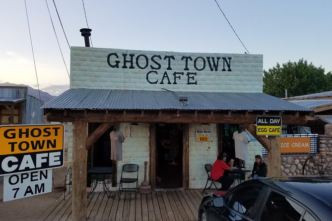 Ghost Hunt in Goodsprings from Las Vegas - What the guides add to the night