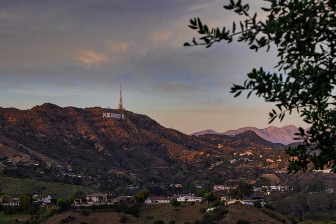Ghost Hunt in Hollywood: Self-Guided Haunted Puzzle Walk - Pantages Theatre and the end of an era