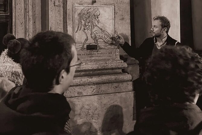 Ghost & Legends in Night Rome Walking Tour - Ponte Sisto and the deadly Fontana del Mascherone