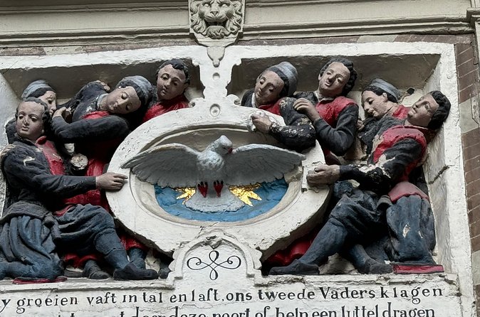 Ghost Walking Tour and Dark History in Amsterdam - De Wallen: Amsterdam’s famous district and forgotten murders