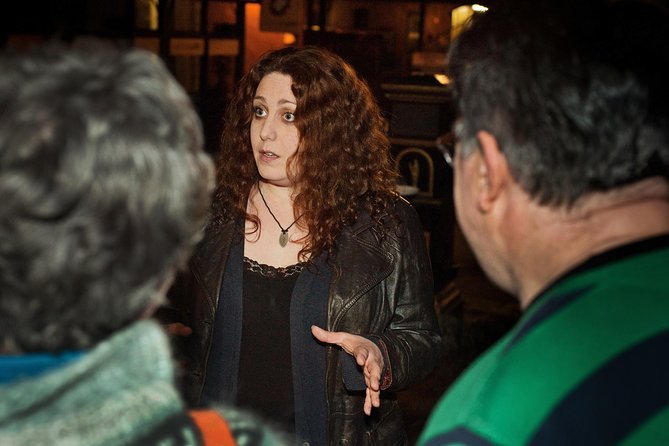 Ghostly Walking Tour in Victoria - Why Victoria works so well after dark