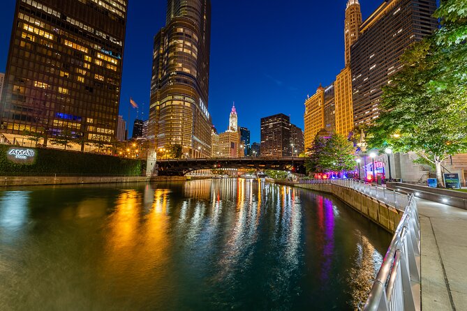 Ghosts of Chicago Family Friendly Ghost Tour - The Spearman and the Fort Dearborn Massacre