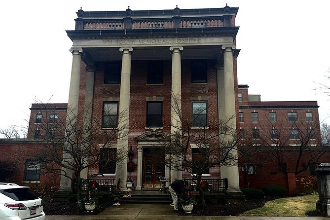 Ghosts of Covington Haunted History Tour - The Carneal House and the Grey Lady