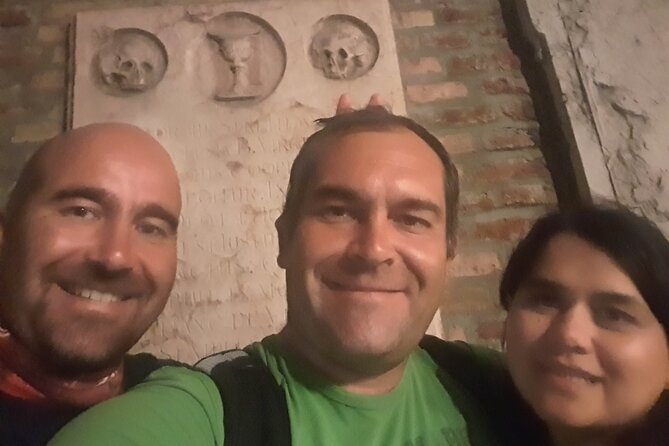 Ghosts of Munich: The Haunted Apprentice Exploration Game - Starting at Odeonsplatz with a grim political clue