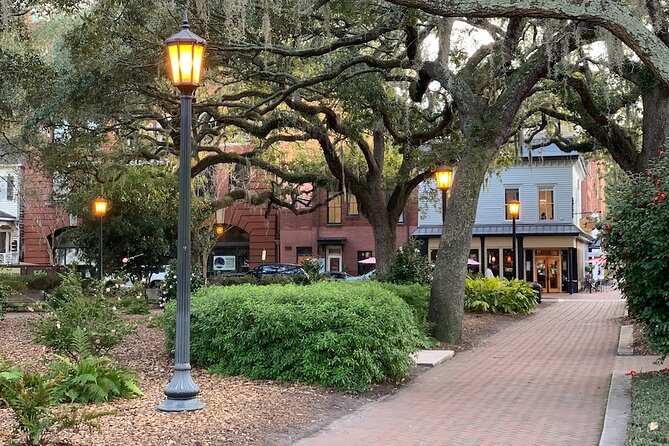 Ghosts of Savannah Self-Guided Haunted Audio Tour App/EMF Reader - Savannah’s hotels and Civil War ghosts