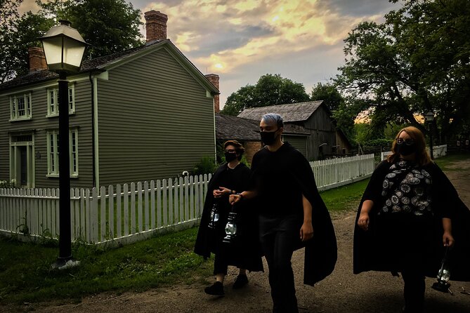 Ghosts of the Village at Black Creek - The flashlight issue, and how it affects the night