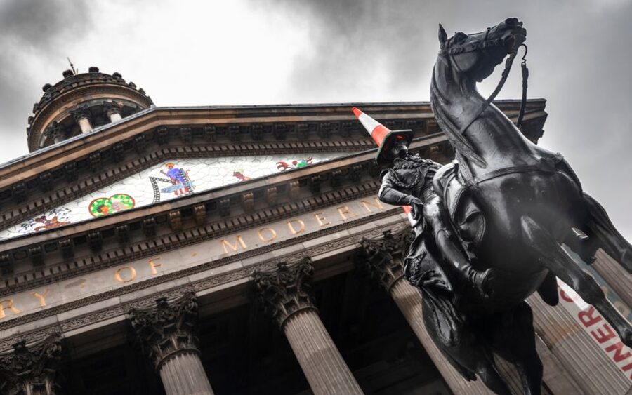 Glasgow: Haunted Quest Experience - The Necropolis and Glasgow’s darker side