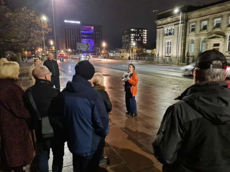 Glasgow: Private Dark Side Tour - Merchant City, where trade and trouble met