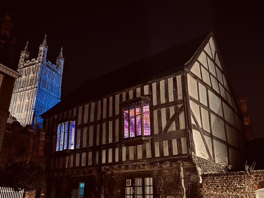 Gloucester: Ghost-Themed Guided Walking Tour - Why this Gloucester ghost walk works