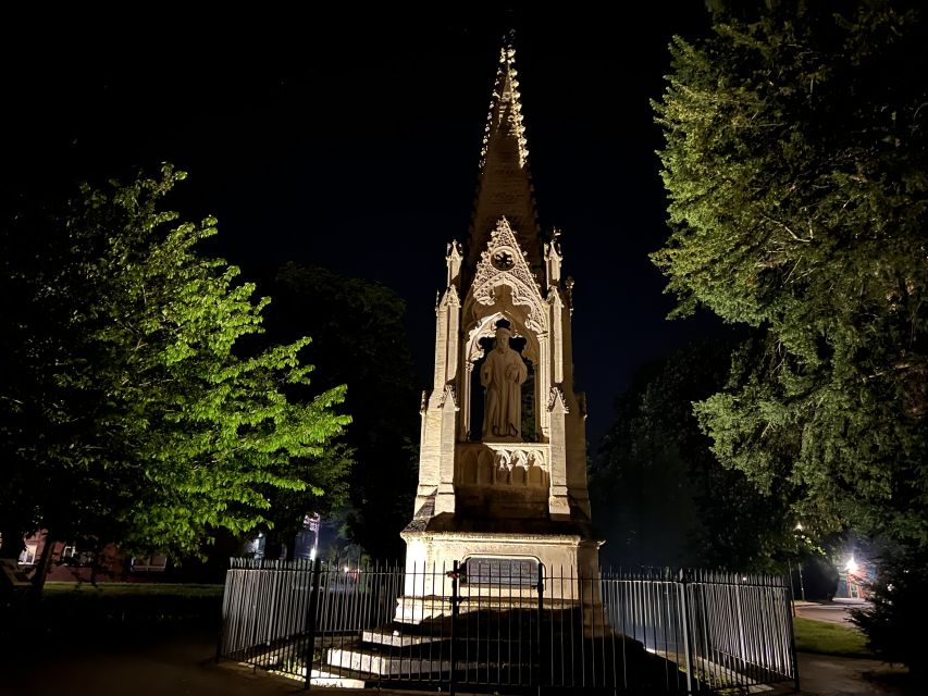 Gloucester: Ghost-Themed Guided Walking Tour - Wetsgate Street and Gloucester’s old pubs