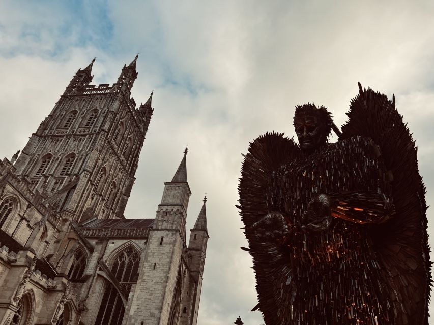 Gloucester: Ghost-Themed Guided Walking Tour - Gothic details at Gloucester Cathedral